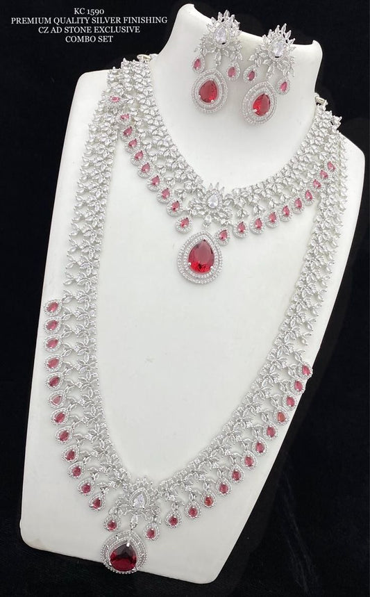 Kumudini Kalyaan Diamond Necklace Set