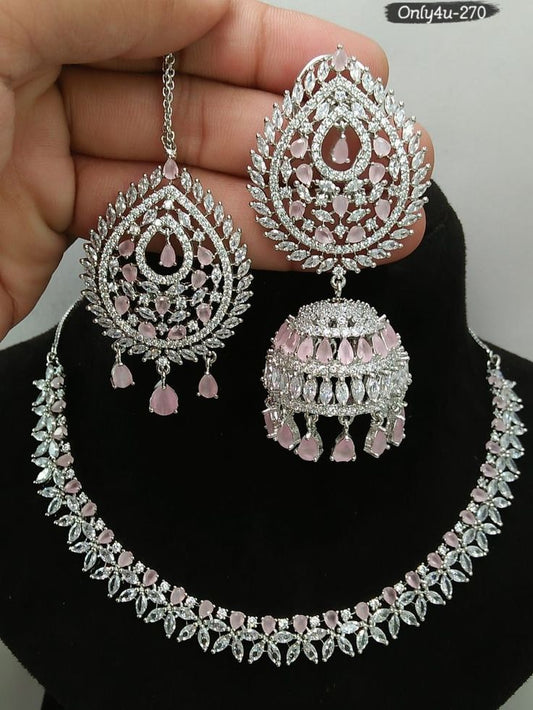 Triveni Tara Diamond Necklace Set