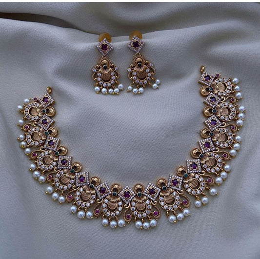 Vergoldete Rubin Halskette, Perle Choker Set AD Schmuck, Kemp